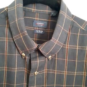 Arrow XL long sleeve brown button down men's shirt